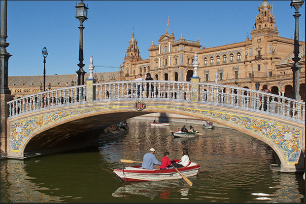Sevilla, Plaza de Espańa One of four bridges that reach the palaces built for the Ibero-American Exposition of 1929