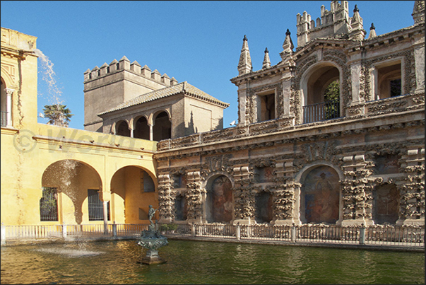 Sevilla. Alcazar, the royal palace gardens
