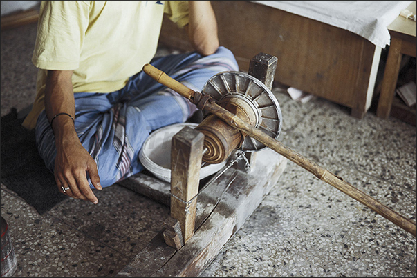 City of Jaipur. Craftsman at work in a jewelry store City of Jaipur. Craftsman at work in a jewelry store