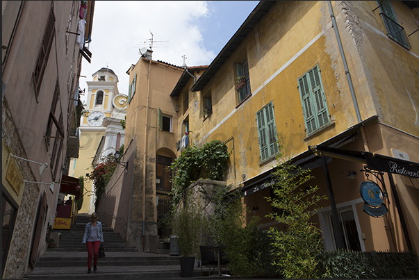 Rue du Poilu which runs through the entire historic center Rue du Poilu which runs through the entire historic center