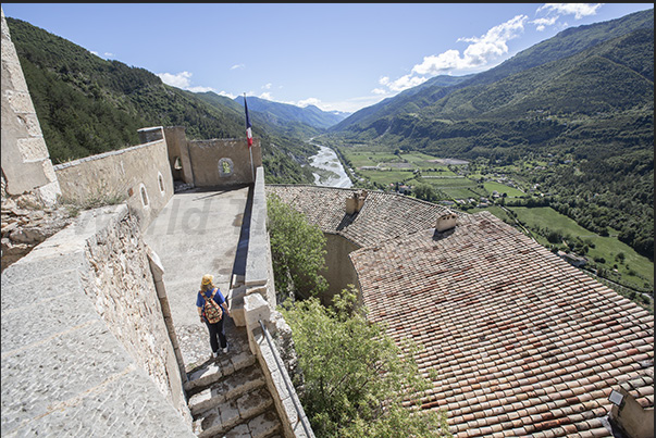 The square at the top of the fortress overlooks the Var River valley
