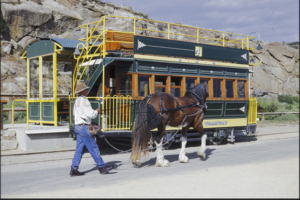 Victor Harbor, Fleurieur Peninsula. Change direction of the horse tram in the station of Granite Island Victor Harbor, Fleurieur Peninsula. Change direction of the horse tram in the station of Granite Island